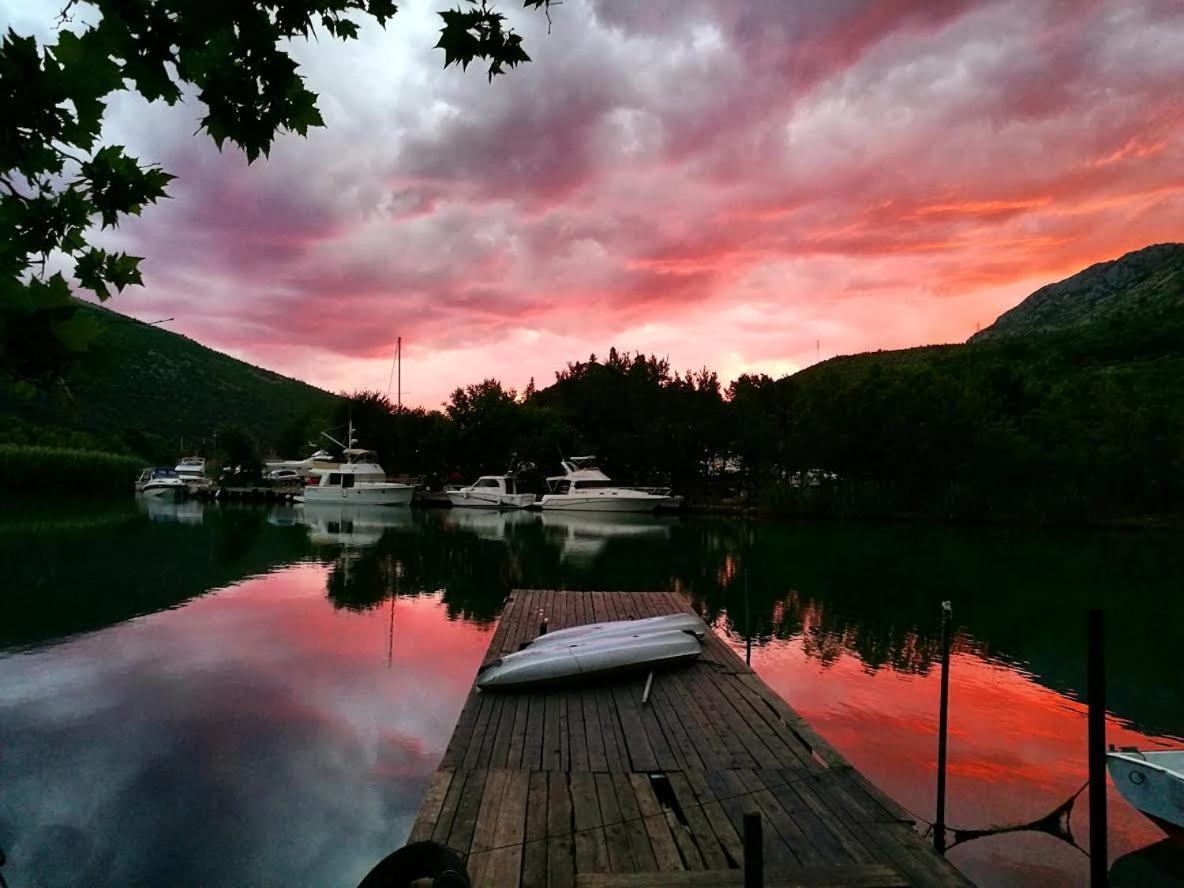 Hostel Dubrovnik Center Komolac Экстерьер фото